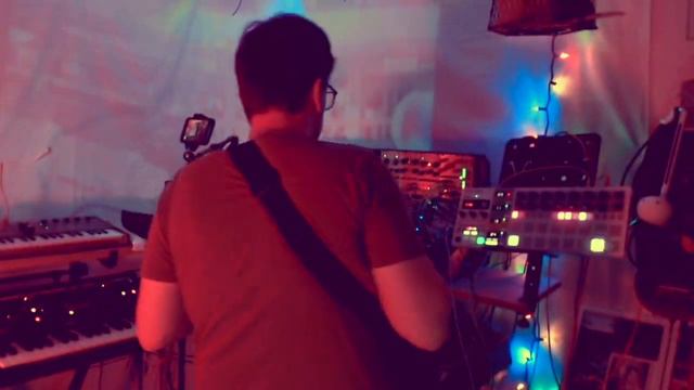 Maximal Drip // MIDI Sync the Hologram Microcosm to Infinity Looper, Vocoder, and Modular Synths смотреть онлайн