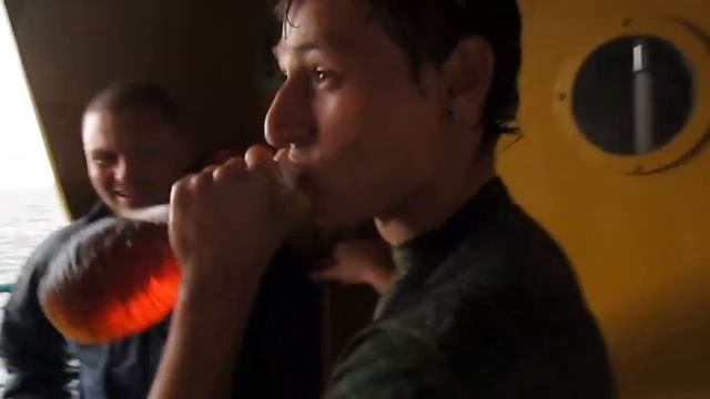 жена, помнишь я тебе говорил что мы не пьём в походе? смотреть онлайн