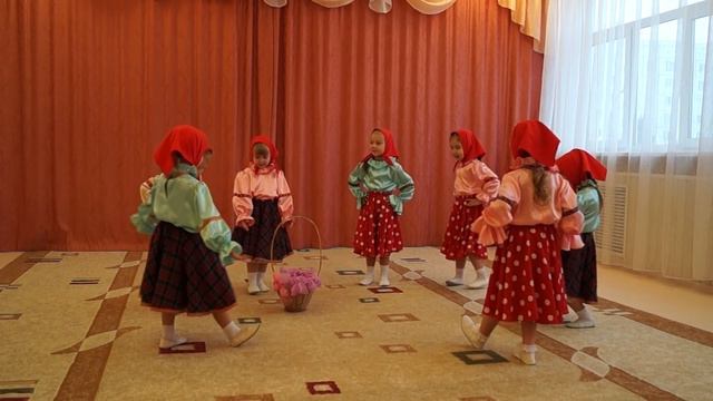 Танец рябинок дети 4 года смотреть онлайн