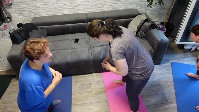 Влог из 🇩🇪/Похудение/Спорт дома/Маффины в 12 ночи/Басма/Кот Мейнкун/Ягоды на даче