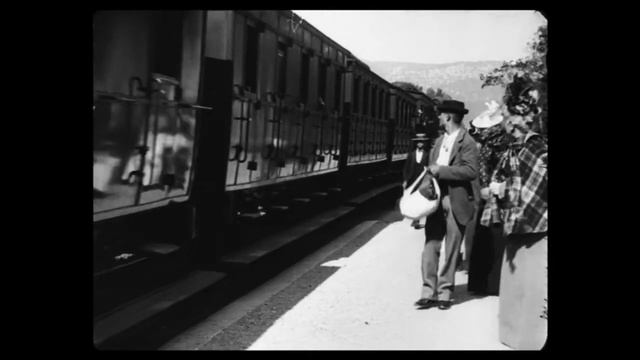 L'arrivo di un treno alla stazione di La Ciotat (Louis Lumière, 1896) | HD смотреть онлайн