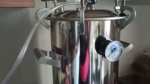 цыпленок в собственном соку#знакомство с автоклавом# смотреть онлайн