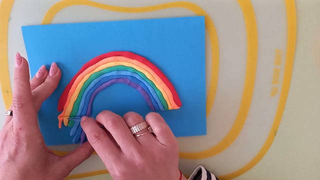 Ліплення з пластиліну "Веселка" - середній дошкільний вік. Вихователь: Людмила ПОНІКАРЧИК смотреть онлайн