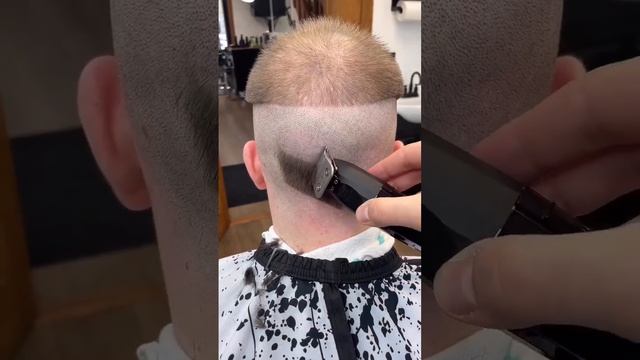 Профессиональный триммер для стрижки бороды и волос JRL FreshFade 2020T Silver смотреть онлайн