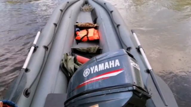 ПВХ лодка Аляска на водомете.