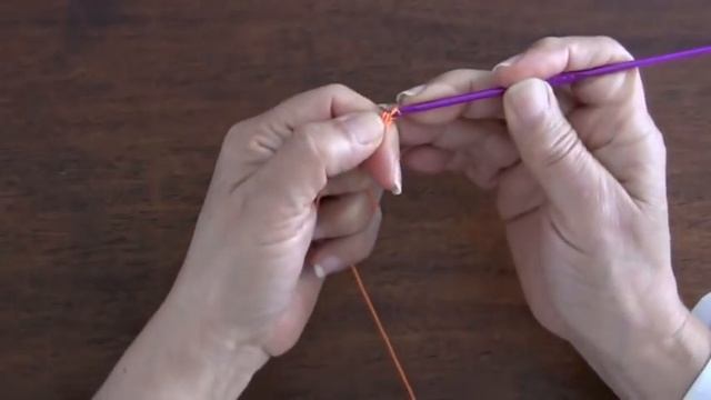 Arañas de Halloween tejidas a crochet смотреть онлайн