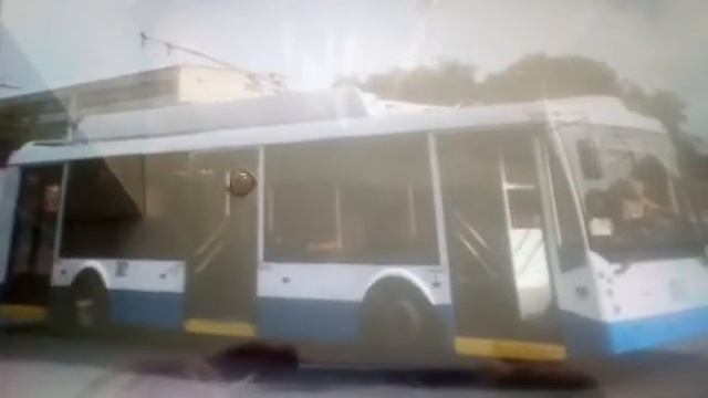 Троллейбус смотреть онлайн