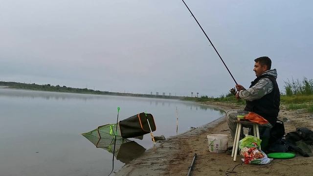 Рыбалка на фидер. Рецепт каши для стоячей воды. смотреть онлайн