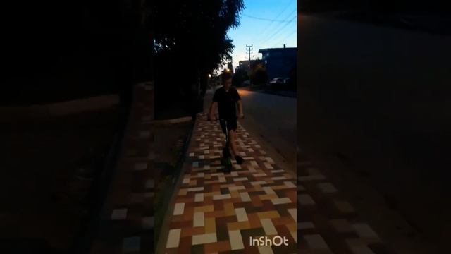 Первые попытки... 2 олд скул тэел випа. #самокат #трюки #фонк смотреть онлайн