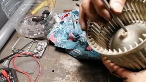 Сузуки сплеш.Ремонт вентилятора отопителя.