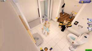 ? WE BUILT A HOTEL!  ? 60 Minute Hotel Build Challenge (Part 1)  ?  Roblox Club Roblox
