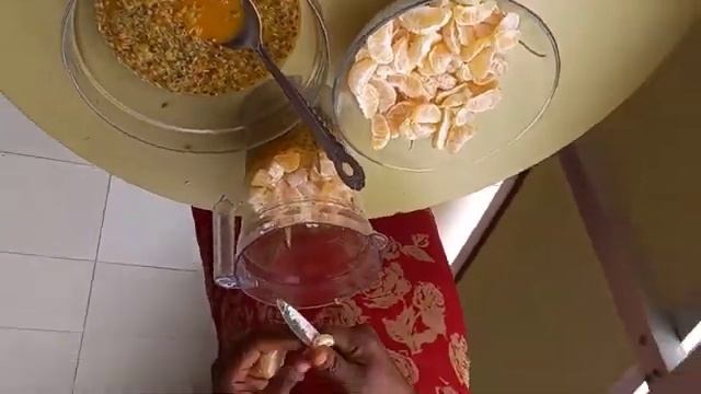 Passion fruit and Mandarin Juice made with blender смотреть онлайн