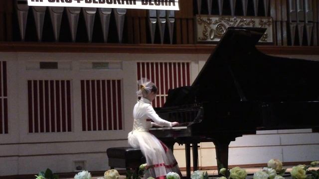 С. Прокофьев. Вальс. Исполнитель: Николаева Анастасия смотреть онлайн