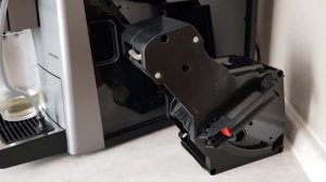 Очистка системы от кофейных масел (спец. таблеткой). Кофемашина Nivona CafeRomantica 821