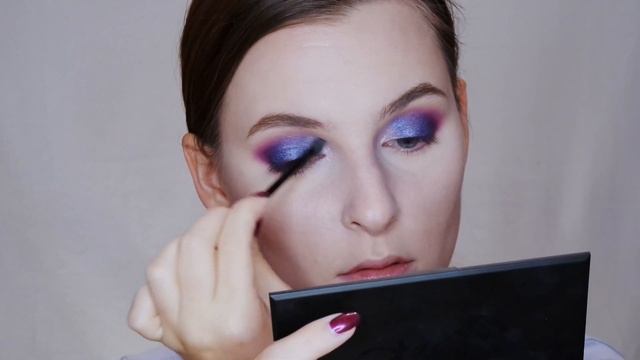 Макияж с Глиттером ❤ Violet Metallic Glitter Makeup смотреть онлайн