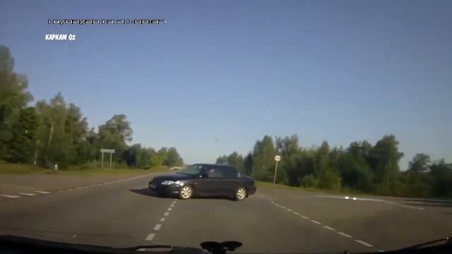 Зачем так делать? Чувашия. Ситуации на дороге смотреть онлайн