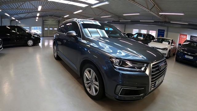 Audi Q7 E-TRON 3.0 TDI Q S-LINE MOMS PANO/LUFTFJÄD/DRAG/BOSE -18 смотреть онлайн