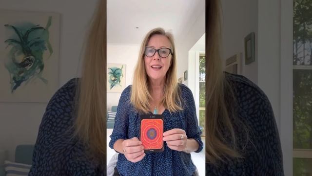 Daily Oracle Reading: Fertility & Creativity - The Sun! смотреть онлайн