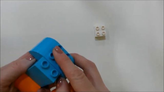 Лего-пингвин