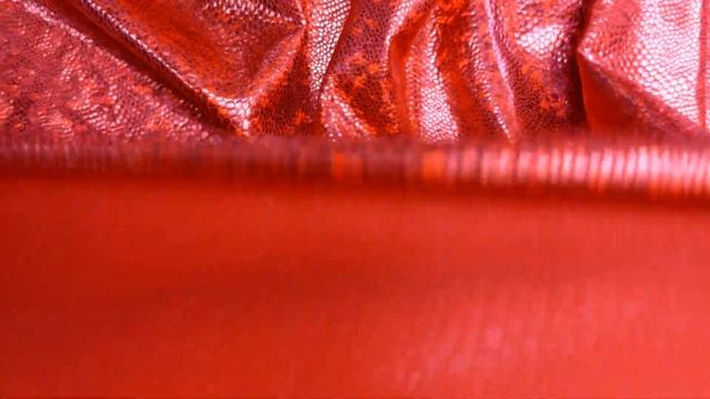 Трикотаж Масло Голограмма. Видеообзор ткани смотреть онлайн