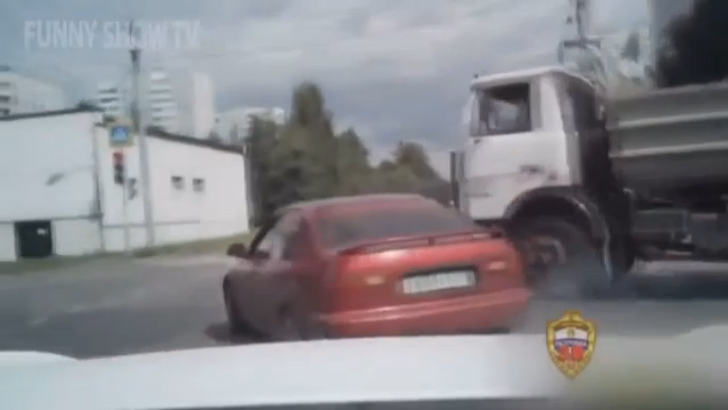 уходят от погони ДПС смотреть онлайн