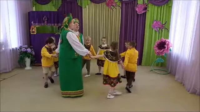 ИГРА УЖ Я УЛКОМ ШЛА