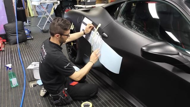 Empire Estates Ferrari 458 Gets Branded & Wrapped In Satin Black смотреть онлайн