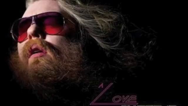 Benji Hughes - Waiting For An Invitation смотреть онлайн