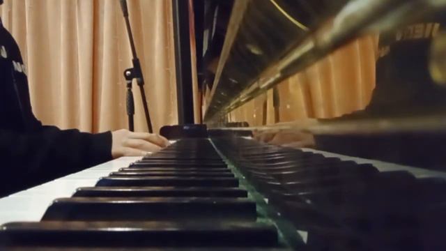 Я хочу любить (piano version, instrumental) смотреть онлайн