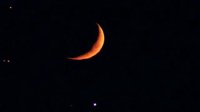 Заход Луны за горизонт. 11.04.2016 смотреть онлайн