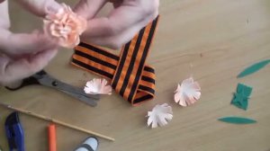 Гвоздика из фоамирана/цветок на георгиевской ленточке/день победы