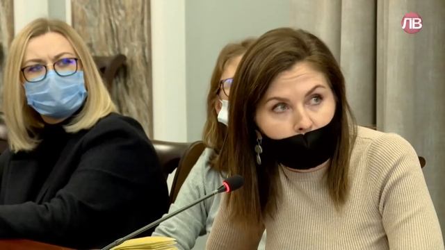 В Ельце обновят фасады и крыши 16 домов | 08.02.22 смотреть онлайн