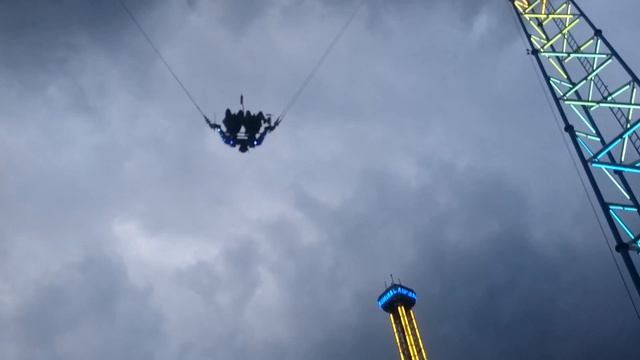 Вена. Парк аттракционов, Prater. Рогатка смотреть онлайн