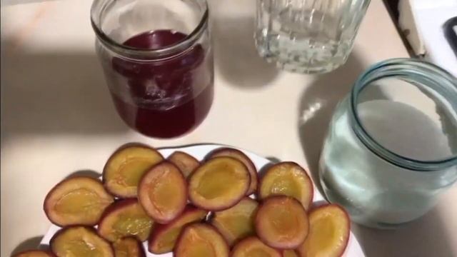 Сливы дольками в сахарном сиропе смотреть онлайн