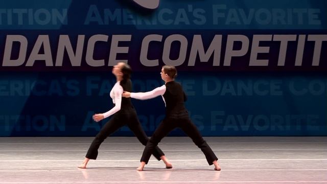Slow Dance (Contemporary Duet Dance) смотреть онлайн