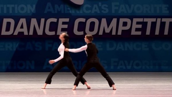 Slow Dance (Contemporary Duet Dance)