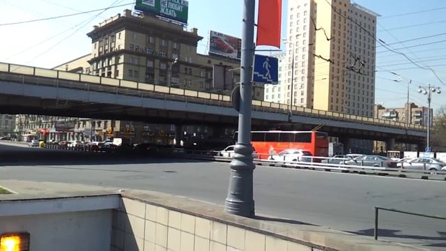 Перекрытый проспект Мира около "Рижской". 26.04.2012 11:35 смотреть онлайн