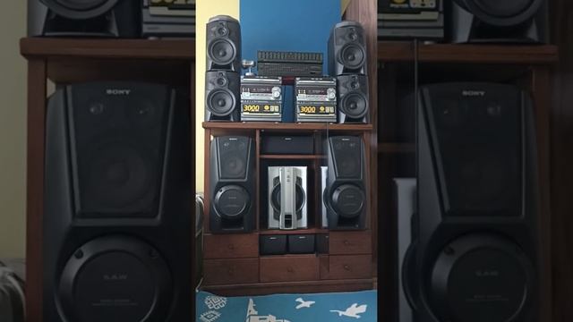 Sony XB8 & RX90 & GN88 Subwoofer - Philips fw880w + Kenwood GE56 & Sansui SE1000 смотреть онлайн