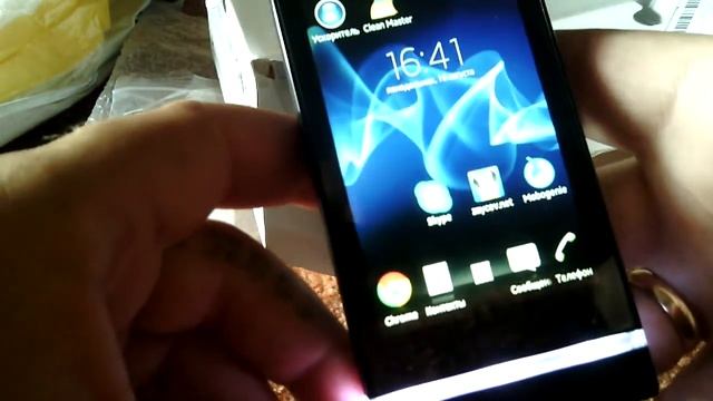 Soni Xperia U ST 25 i смотреть онлайн
