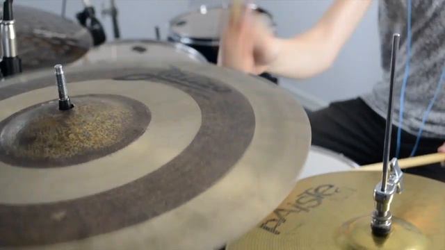 Nickelback - How You Remind Me (DrumCover) смотреть онлайн