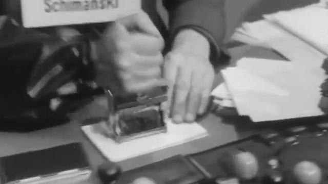 Джентельмен с другой звезды 1948г. Отрывок 1.