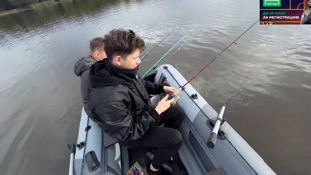 РЫБАЛКА С ФРИКАМИ?! СТРОГО ЛИКС ШАДОУКЕК РЫБАЧАТ НА ЛОДКЕ С ЭХОЛОТОМ! смотреть онлайн
