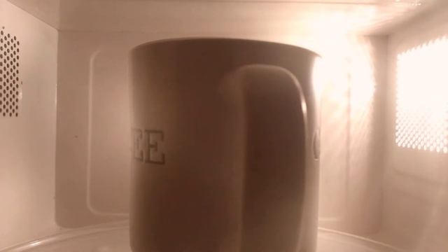 A review And Demonstration Of Both Sharp And Samsung microwaves смотреть онлайн