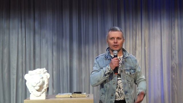 Тема проповеди: Имя собственное или как лень влияет на мое имя. Пастор Виталии Савин смотреть онлайн