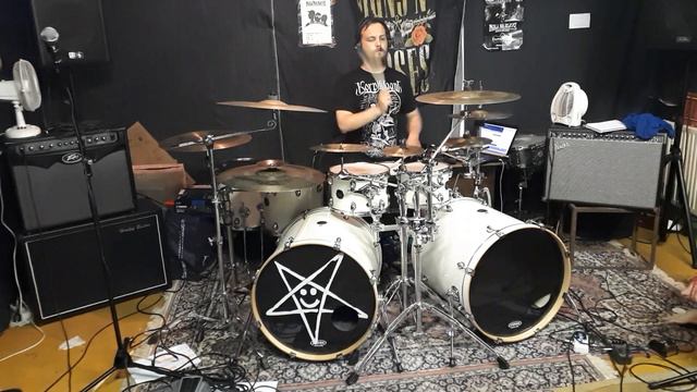 Defiler - Cryomancer (drum cover) by Regzo смотреть онлайн