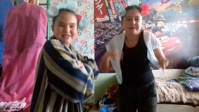 Люди в разном возрасте /5 лет,18 лет,45 лет/ смотреть онлайн