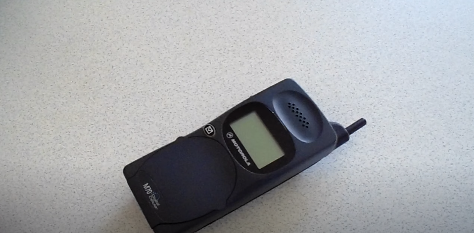 Motorola M70. Занимательная палеонтология