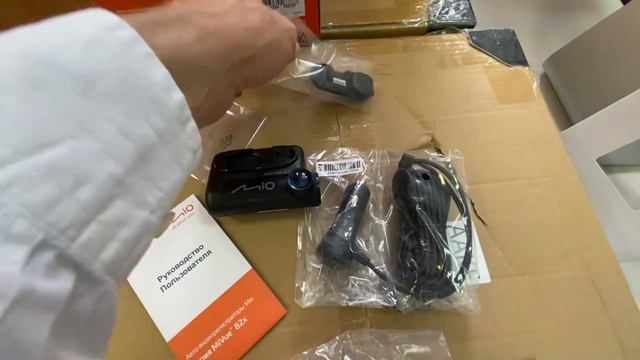Видеорегистратор Mio 826 WI-FI и GPS, смотреть онлайн