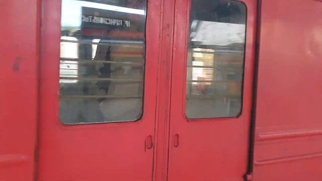 Домодедовская ЭД4М-0321 и электропоезд ЭД4М-0358! смотреть онлайн