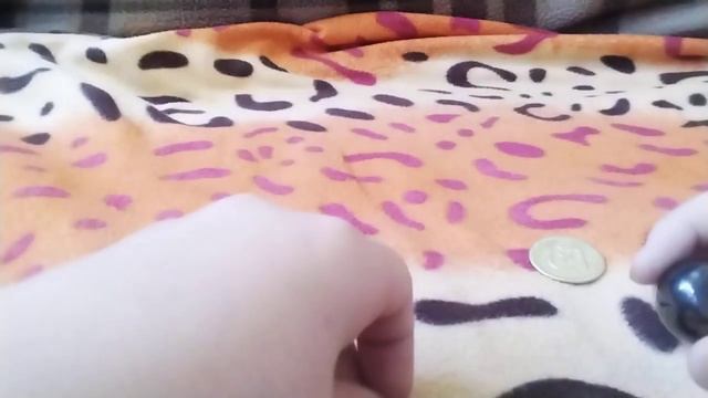 Как монеты магнитятся к магниту? Проверил монеты из разных стран и из "магнита"! смотреть онлайн